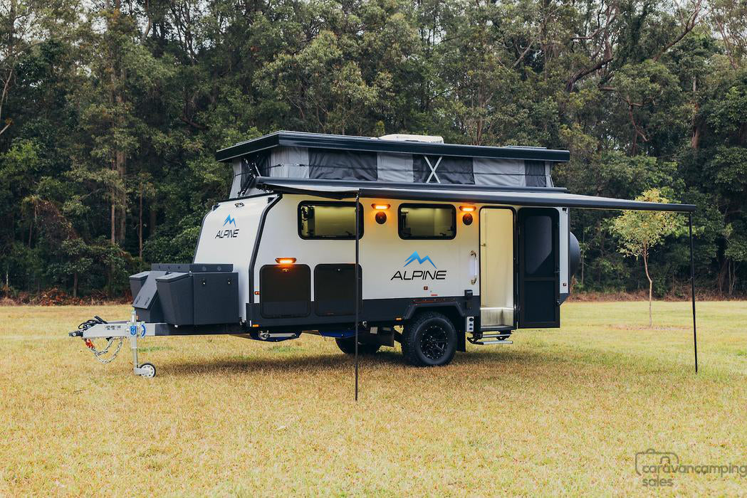 2025 ALPINE-16 (Couples) #713