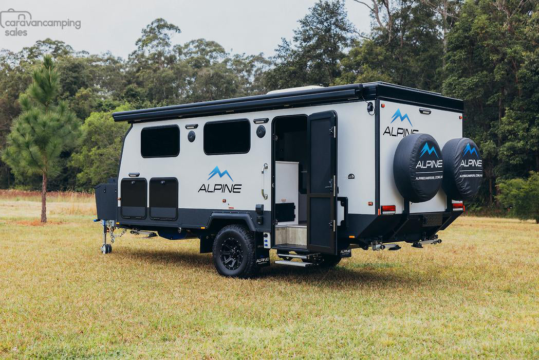 2025 ALPINE-16 (Couples) #713