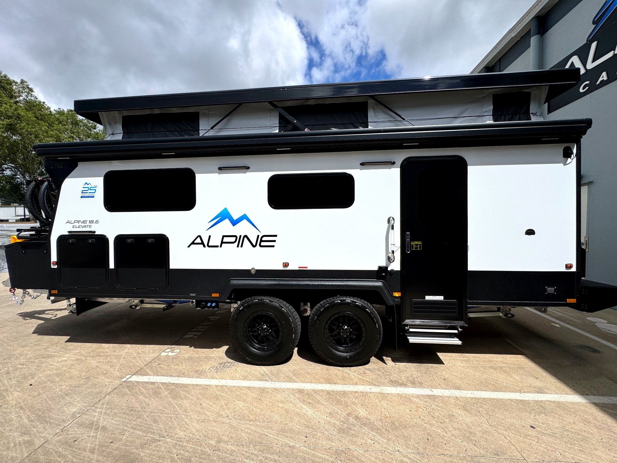 2026 ALPINE-18.6 ELEVATE (Hybrid Pop-Top)